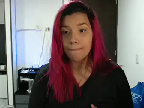 CarolinaRincon online show from 02-14-25, 09:21