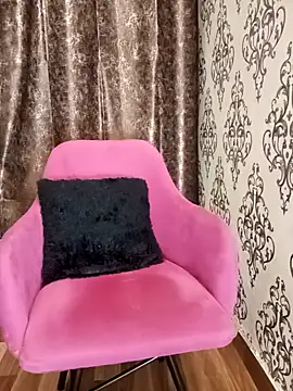 Mishika Gill online show from 01-17-25, 04:06