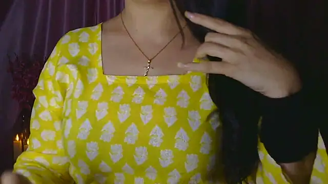 Mishika Gill online show from 07-08-26, 04:24
