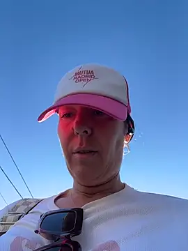 eveangelll online show from 06-17-26, 04:01