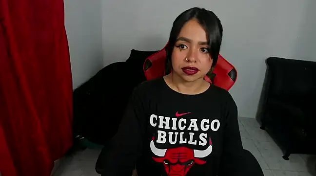 Snapshot of cory_rose chatting on 03-21-25, 03:12 cory rose online show from 03-21-25, 03:12