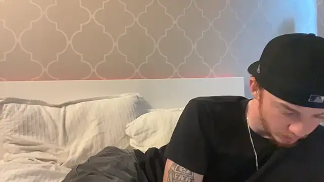 younghungginger online show from 06-19-26, 10:15