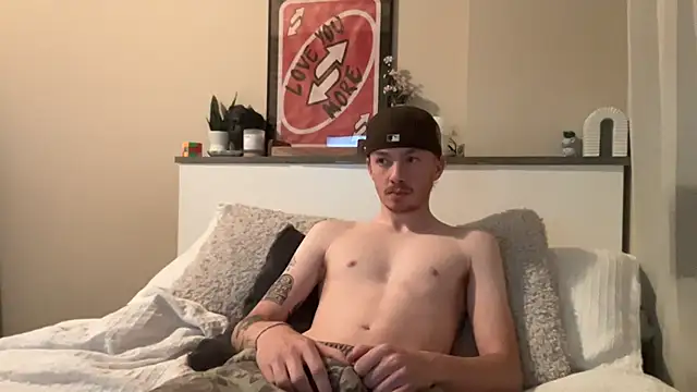 Snapshot of younghungginger chatting on 01-05-25, 05:30 younghungginger online show from 01-05-25, 05:30