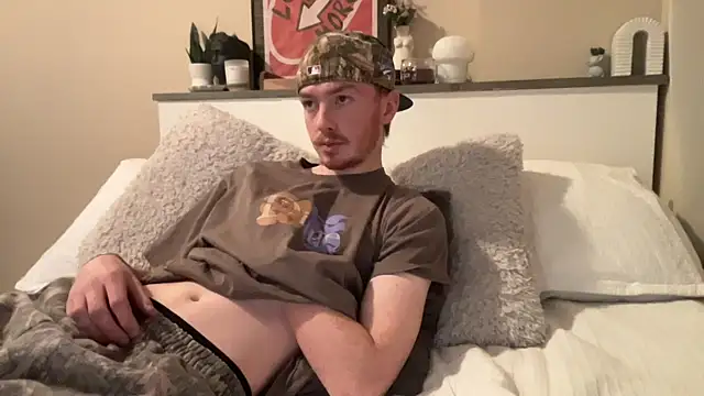 Snapshot of younghungginger chatting on 01-21-25, 12:15 younghungginger online show from 01-21-25, 12:15