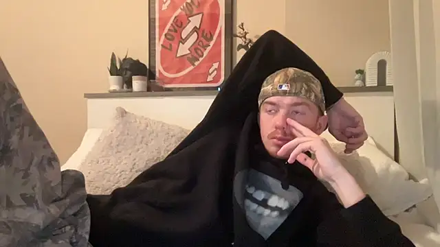 Snapshot of younghungginger chatting on 01-24-25, 02:07 younghungginger online show from 01-24-25, 02:07