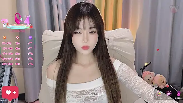 Snapshot of 7-Love chatting on 09-11-25, 01:33 7-Love online show from 09-11-25, 01:33