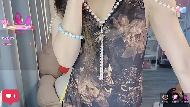 Snapshot of 7-Love chatting on 02-25-25, 02:15 7-Love online show from 02-25-25, 02:15