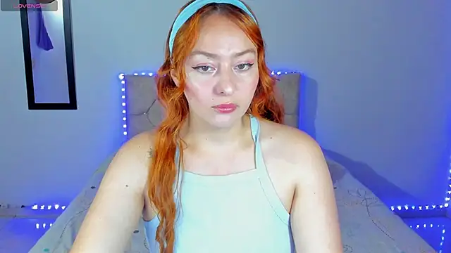 Snapshot of April_sommer1 chatting on 09-11-25, 10:59 April sommer1 online show from 09-11-25, 10:59