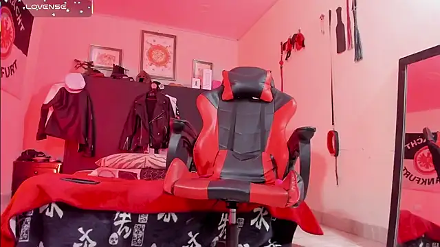 Snapshot of AlejoKhalifa_ chatting on 02-19-26, 04:37 AlejoKhalifa online show from 02-19-26, 04:37