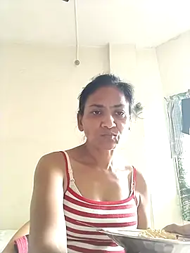 sunita6009 online show from 07-14-26, 03:22