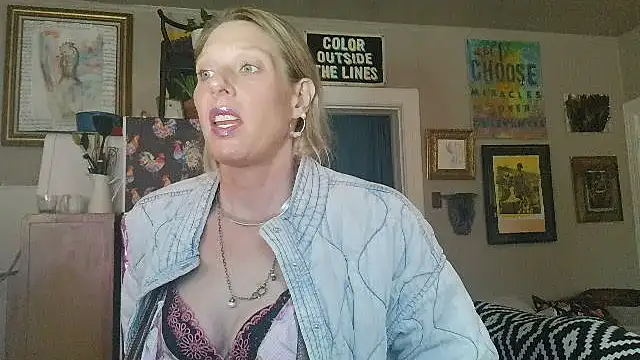 Glamazonx online show from 03-11-26, 01:27