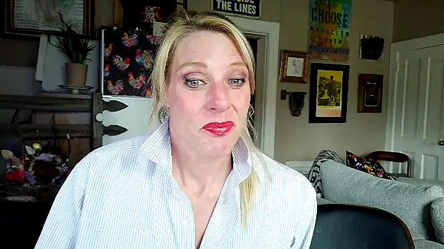 Glamazonx online show from 04-28-26, 07:07