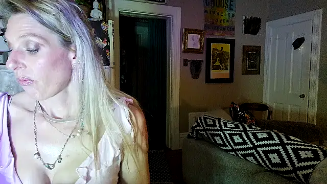 Glamazonx online show from 03-03-26, 01:23