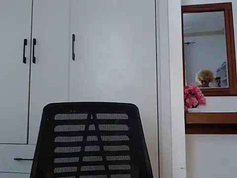 Snapshot of queencydoll chatting on 02-23-26, 06:47 queencydoll online show from 02-23-26, 06:47