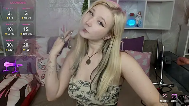Snapshot of MeowkaKitty chatting on 10-01-25, 01:33 MeowkaKitty online show from 10-01-25, 01:33