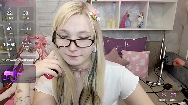 Snapshot of MeowkaKitty chatting on 09-29-25, 01:45 MeowkaKitty online show from 09-29-25, 01:45