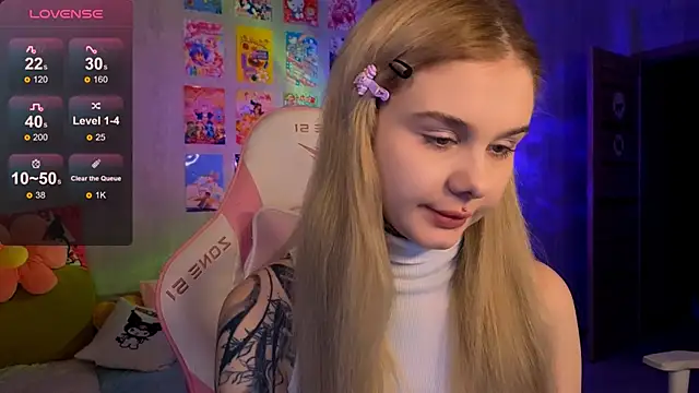 Britney Lynch online show from 02-11-26, 08:09