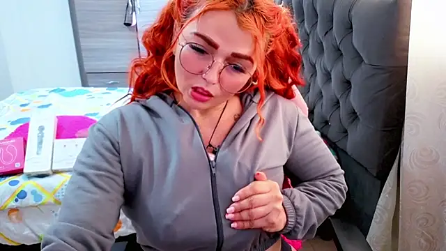 Alexatexa2929 online show from 04-12-26, 05:38