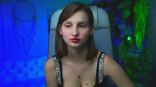 EllaHorton online show from 03-21-26, 12:42