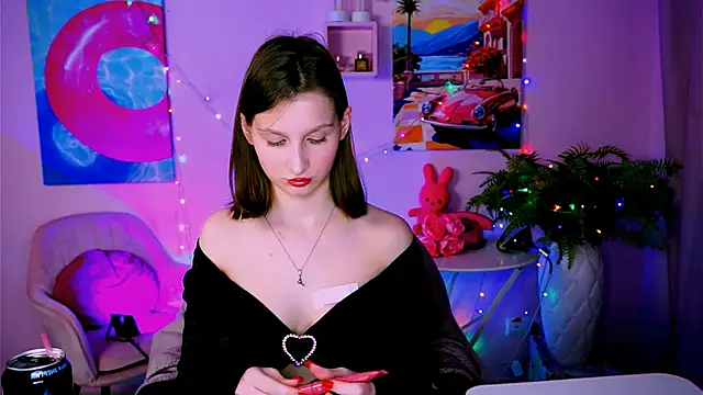 EllaHorton online show from 04-27-26, 03:54