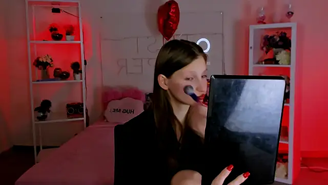 EllaHorton online show from 02-27-25, 03:59