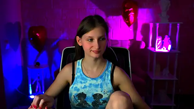 EllaHorton online show from 03-14-25, 06:50