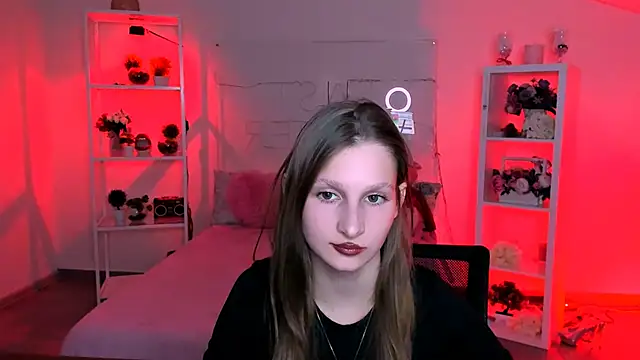 EllaHorton online show from 01-29-25, 03:47
