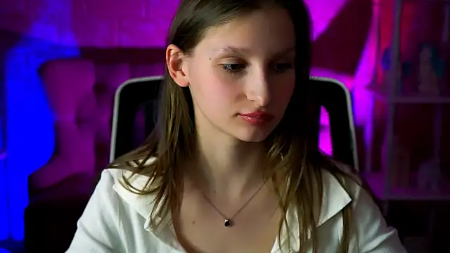 EllaHorton online show from 03-03-25, 03:32