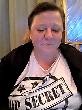 jusichka online show from 04-17-26, 05:05