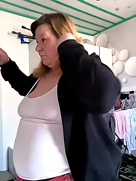 jusichka online show from 03-10-26, 07:01