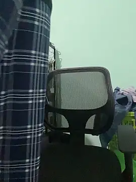 yObal-hot online show from 09-19-25, 04:33