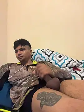 yObal-hot online show from 03-12-26, 10:36