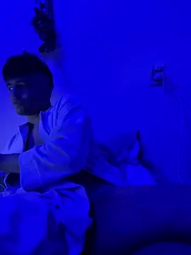 yObal-hot online show from 03-12-26, 06:39