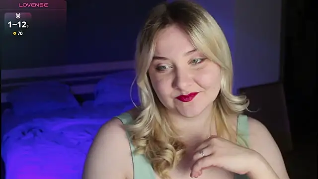 sensual girrrl online show from 05-05-26, 11:41