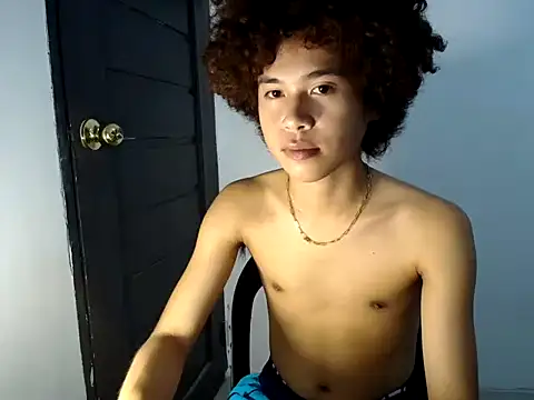 Asiantwink21 online show from 06-02-26, 02:17