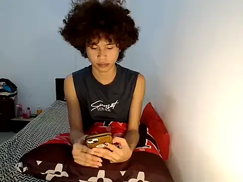 Asiantwink21 online show from 06-17-26, 12:59