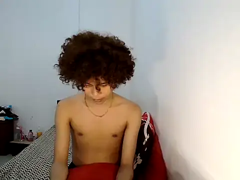 Asiantwink21 online show from 06-20-26, 10:53