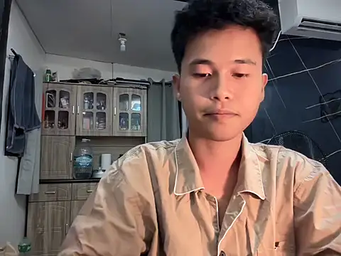 Asiantwink21 online show from 10-30-25, 12:25