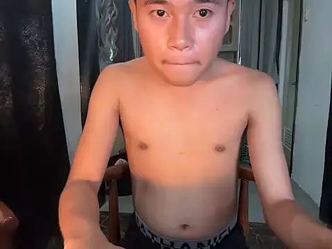 Asiantwink21 online show from 09-16-25, 05:41