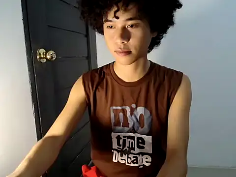 Asiantwink21 online show from 05-15-26, 04:05