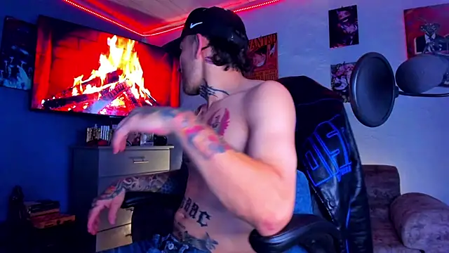 Snapshot of Drako_Lamar chatting on 02-13-26, 09:15 Drako Lamar online show from 02-13-26, 09:15