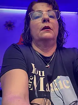 Snapshot of PaulinaSanders_X chatting on 03-05-25, 07:17 PaulinaSanders X online show from 03-05-25, 07:17