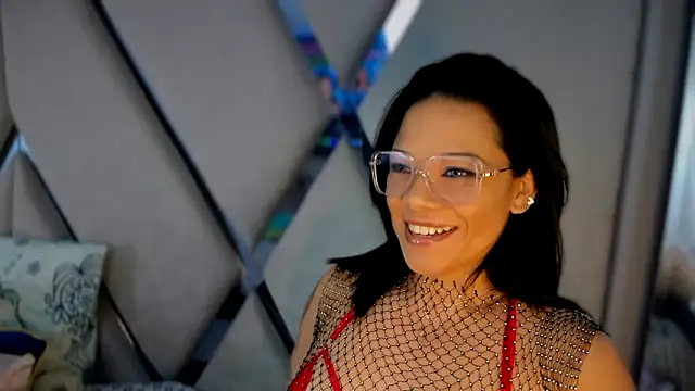 paula daniela1 online show from 03-13-25, 09:48