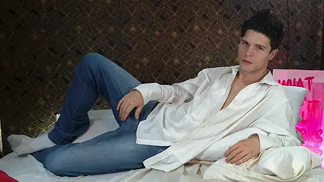 Snapshot of Jack_Scorcher chatting on 09-16-25, 05:52 Jack Scorcher online show from 09-16-25, 05:52