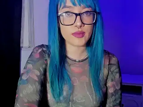 Snapshot of kat_apple chatting on 12-13-24, 11:39 kat apple online show from 12-13-24, 11:39