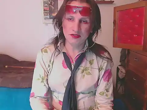 Snapshot of LorenJade chatting on 01-16-26, 07:45 LorenJade online show from 01-16-26, 07:45