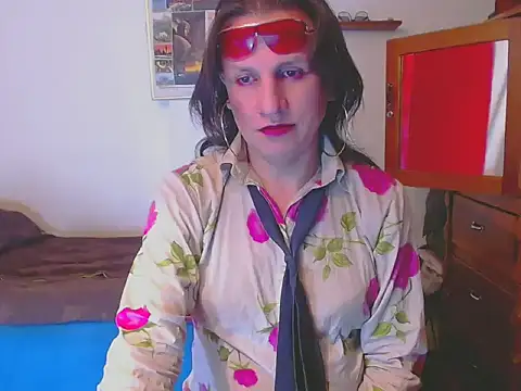 Snapshot of LorenJade chatting on 01-17-26, 10:30 LorenJade online show from 01-17-26, 10:30