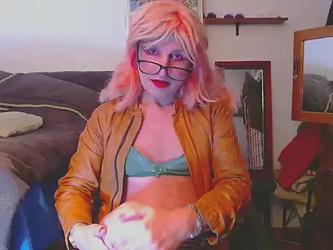 LorenJade online show from 05-06-26, 07:23