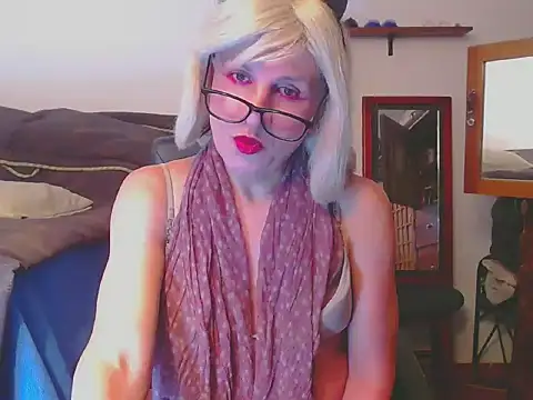 LorenJade online show from 05-02-26, 09:25