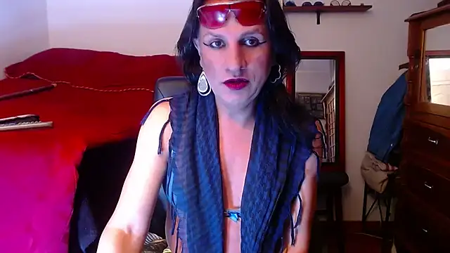 Snapshot of LorenJade chatting on 07-28-26, 08:00 LorenJade online show from 07-28-26, 08:00